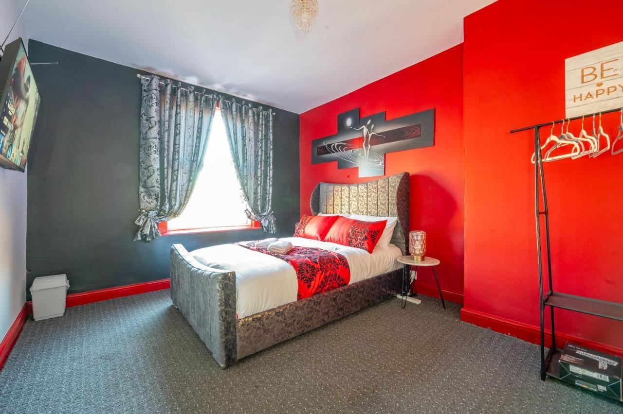 *1Es* For Your Most Relaxed & Cosy Stay + Free Parking + Free Fast Wifi * ลีดส์ ภายนอก รูปภาพ