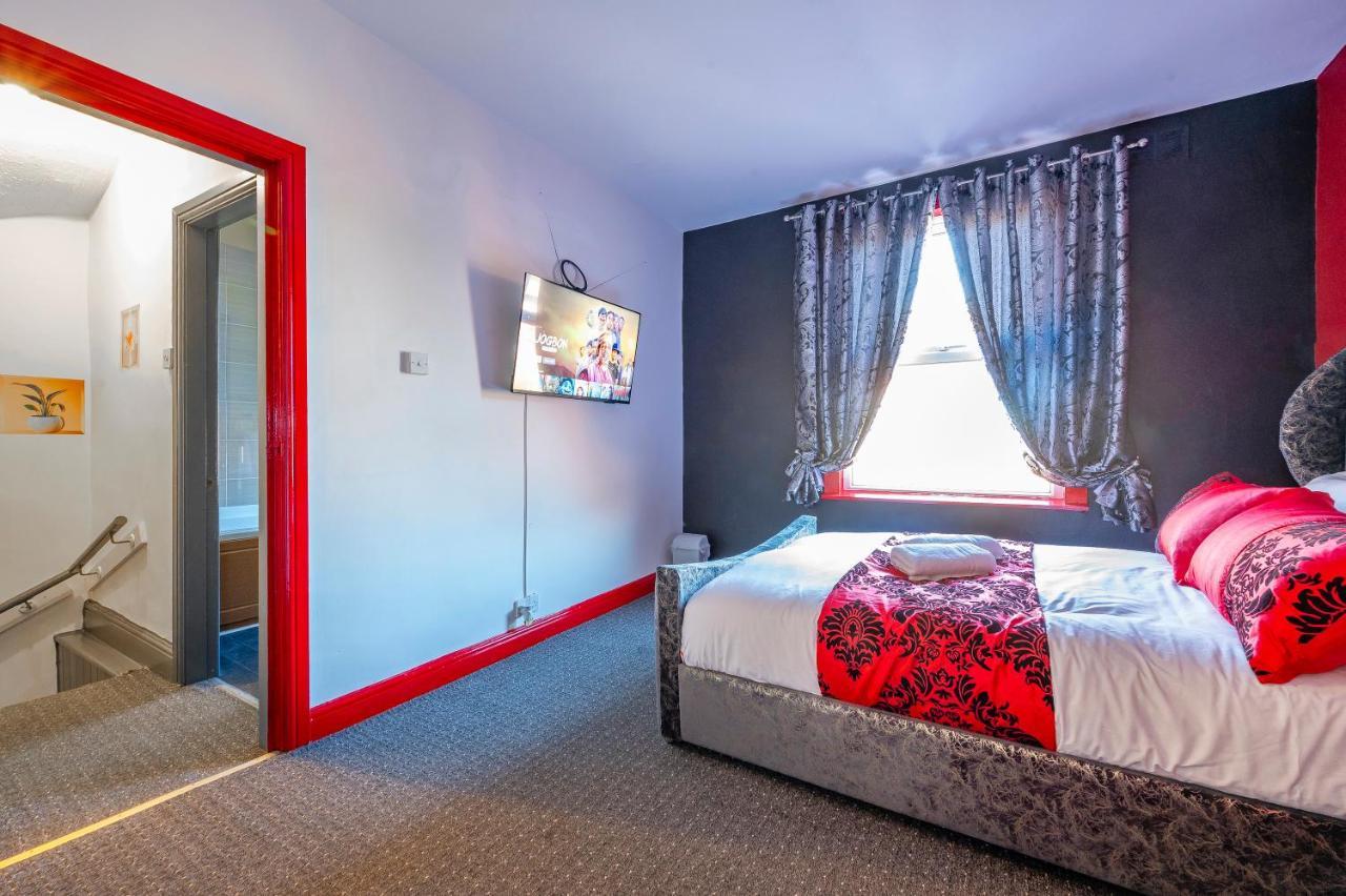 *1Es* For Your Most Relaxed & Cosy Stay + Free Parking + Free Fast Wifi * ลีดส์ ภายนอก รูปภาพ
